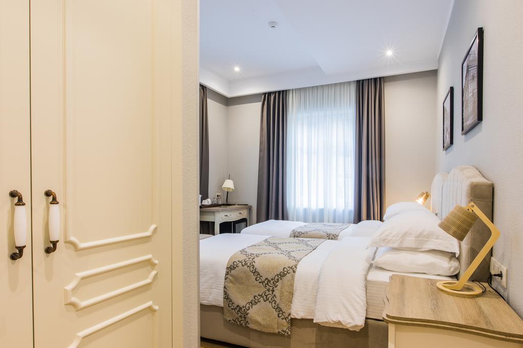 Фото Khokhobi Hotel