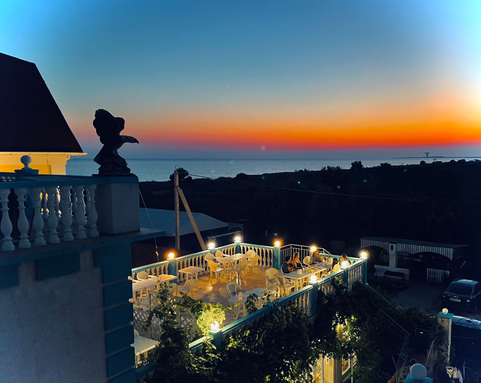 Фото Ультрамарин