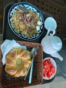 O'rta osiyo osh markazi Besh Qozon (Toshkent, Iftixor koʻchasi, 1),  Toshkentda restoran