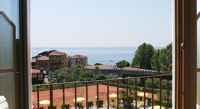 Фото Hotel Garden