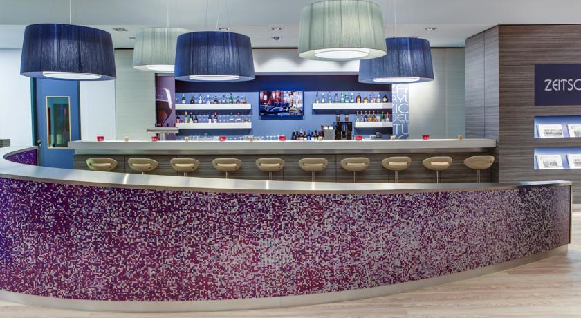 Фото IntercityHotel Hamburg Dammtor-Messe