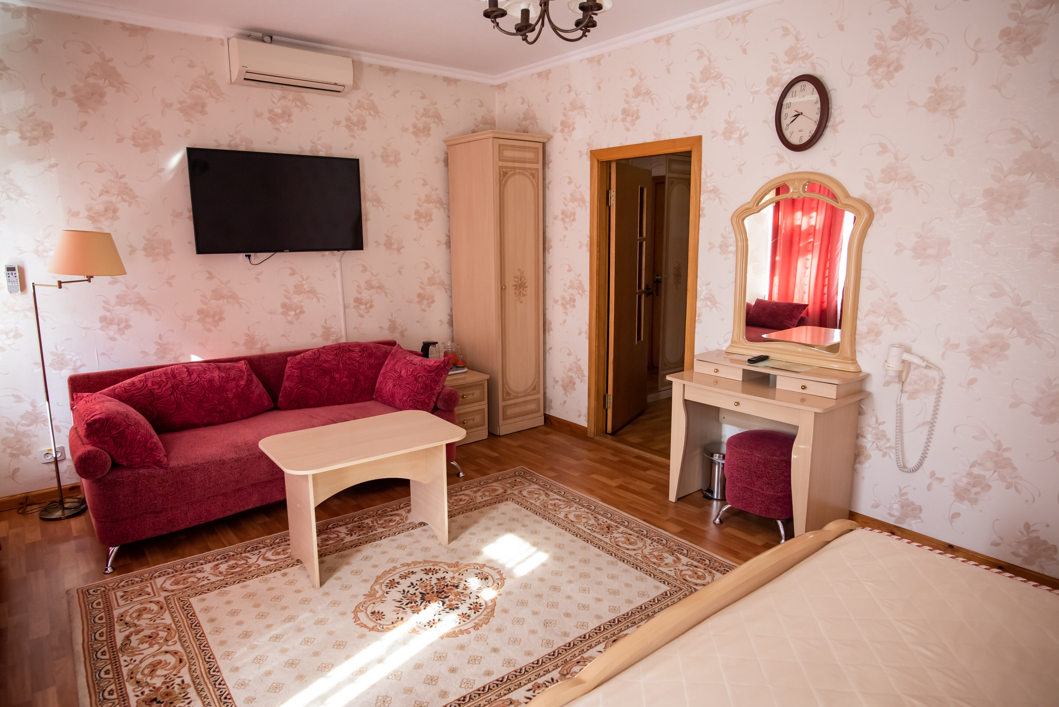 Фото Губернская