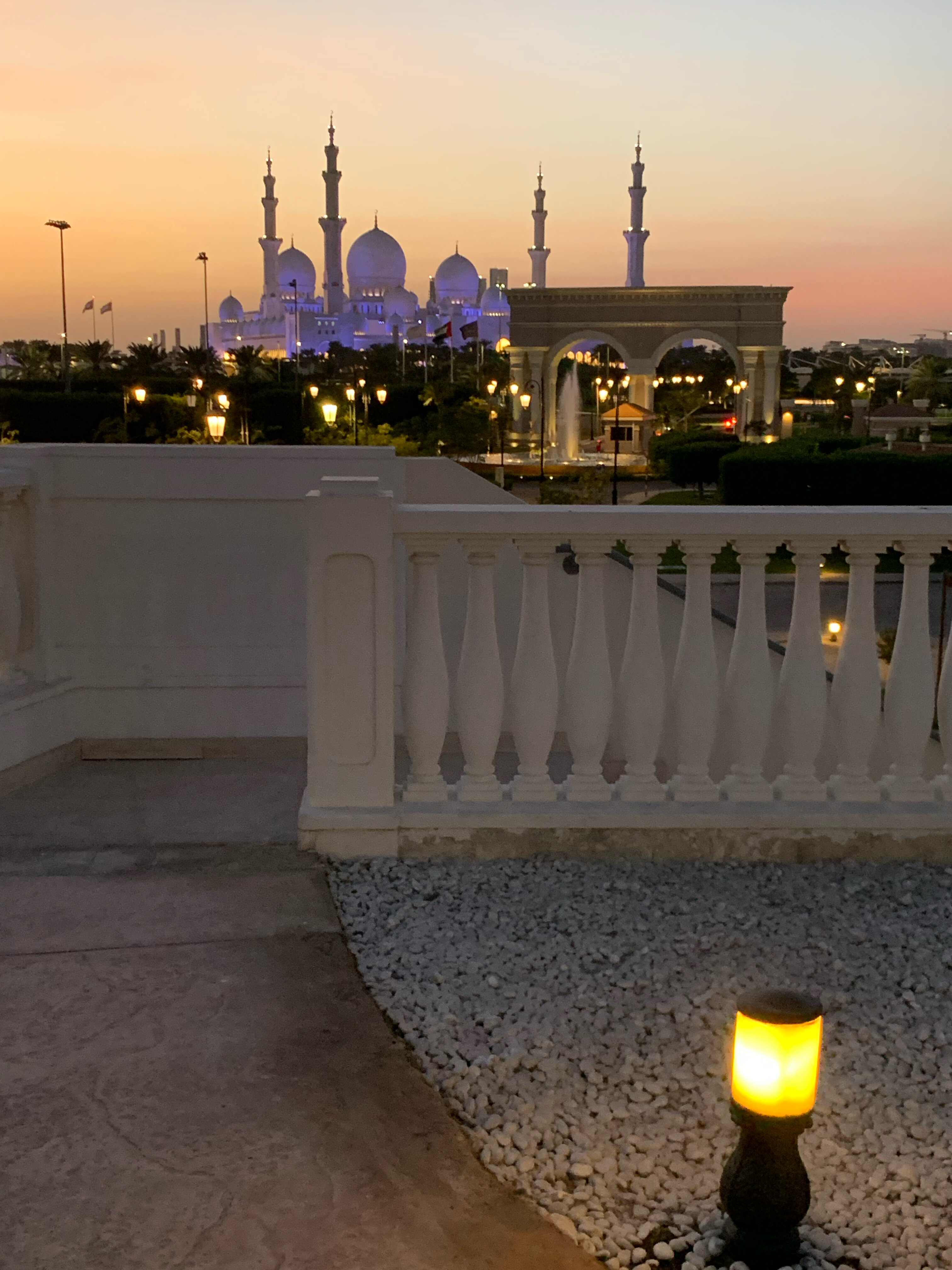 Фото The Ritz Carlton Abu Dhabi Grand Canal