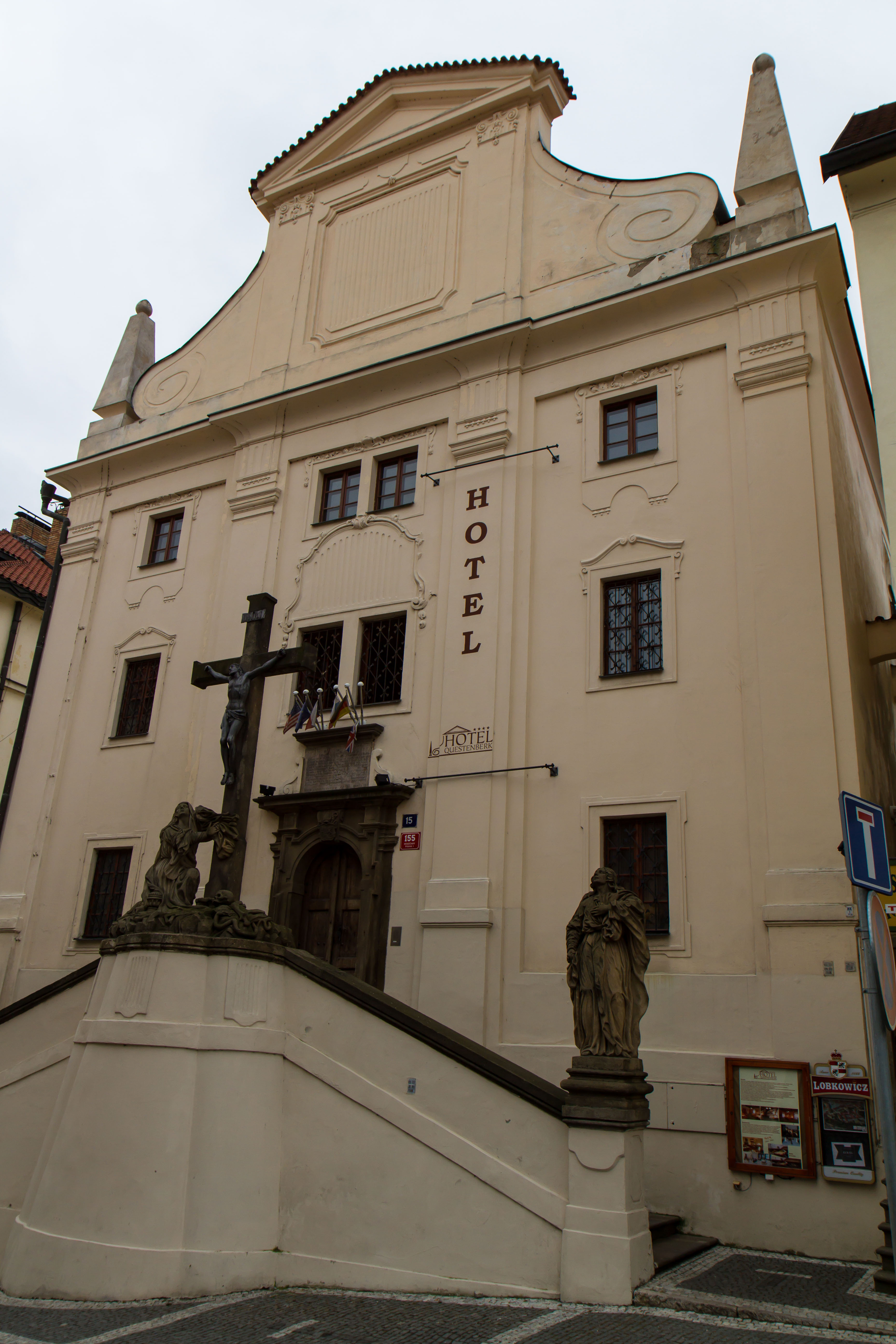 Фото отеля 3