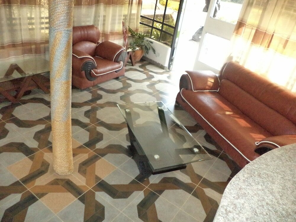 Фото Brooks Lodge