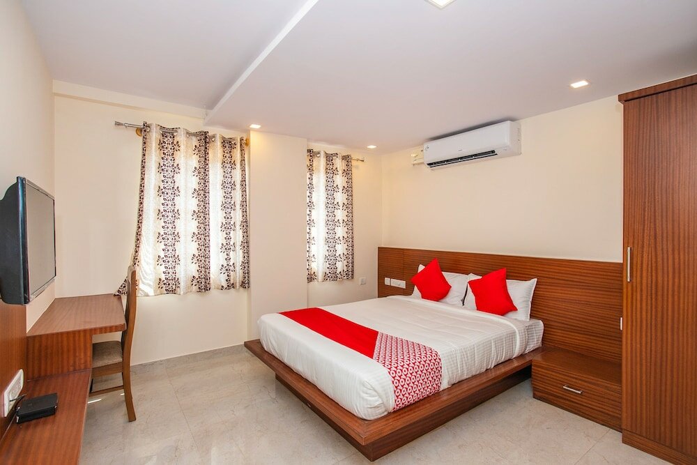 Фото Oyo 18836 Orchid Suites