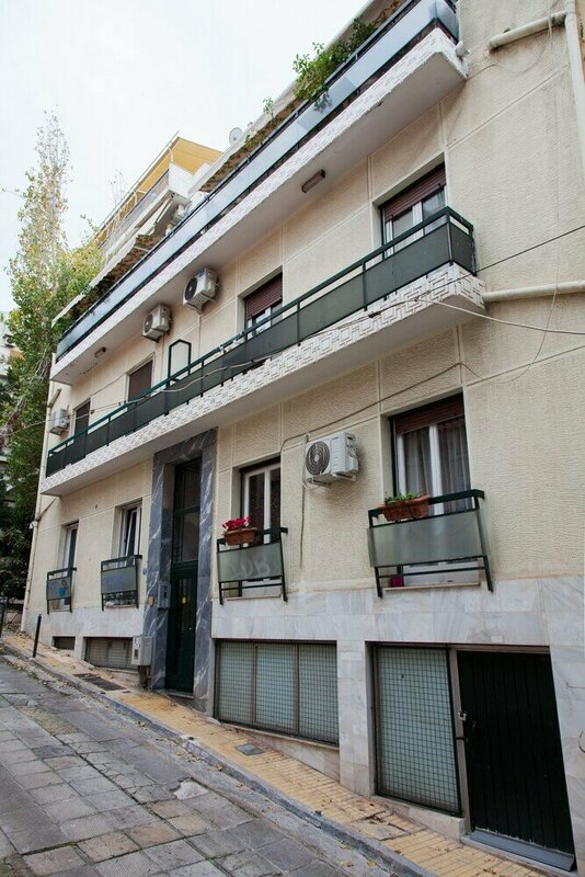 Гостиница Amazing apt in Likavitos with view