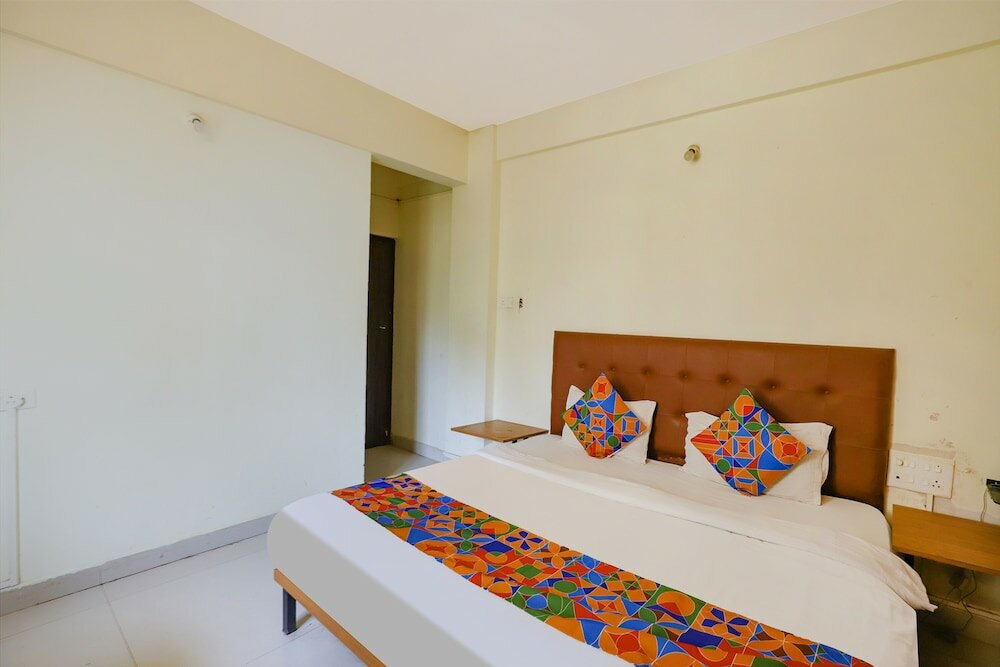 Фото Fabexpress Ocsa Inn