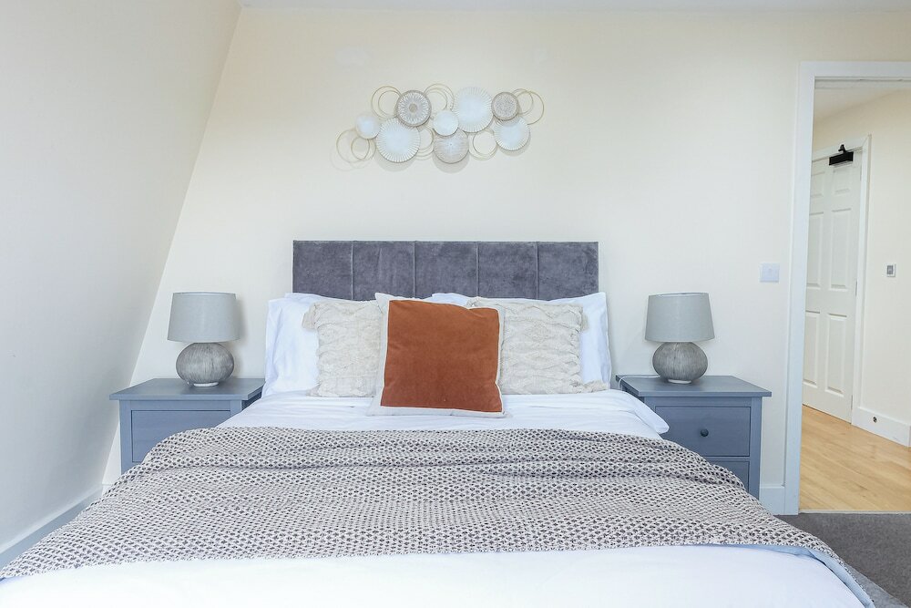 Фото Three Bed Balcony near tube stn Holloway