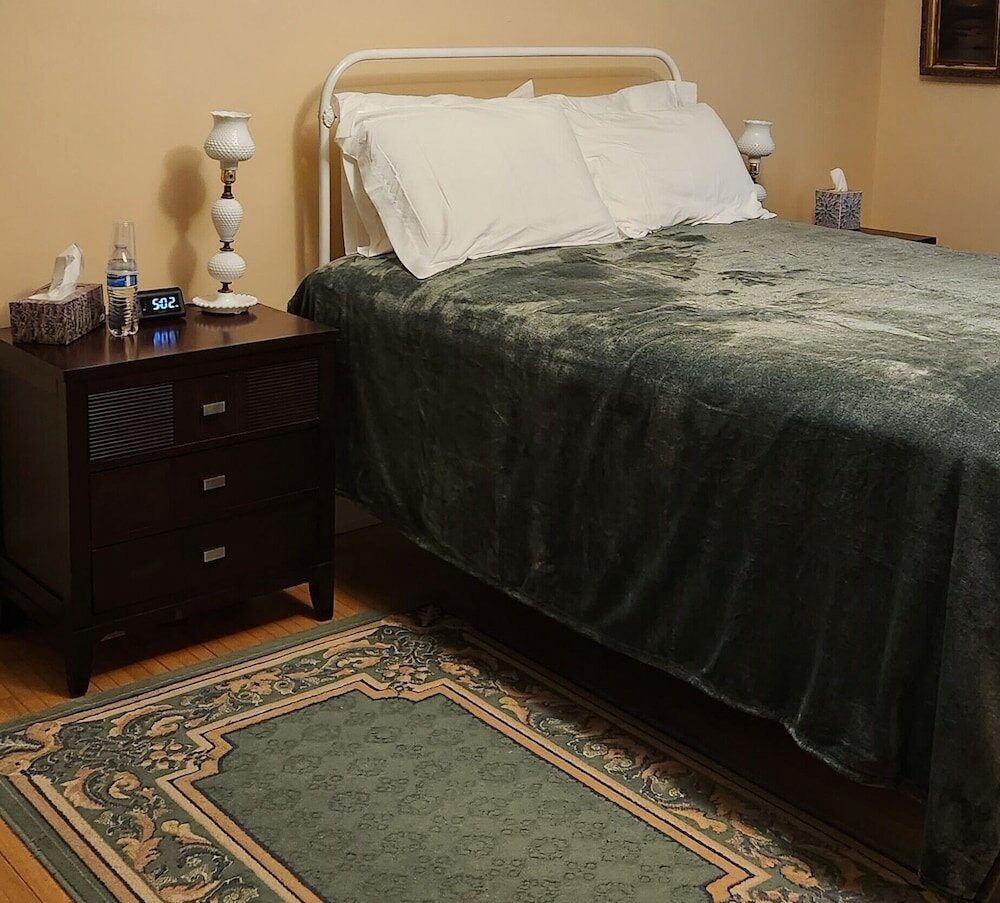 Фото Oaklawn Inn LLC