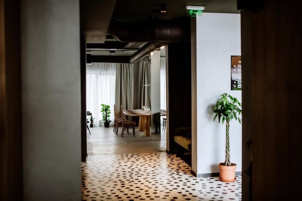 Фото Hotel septembar