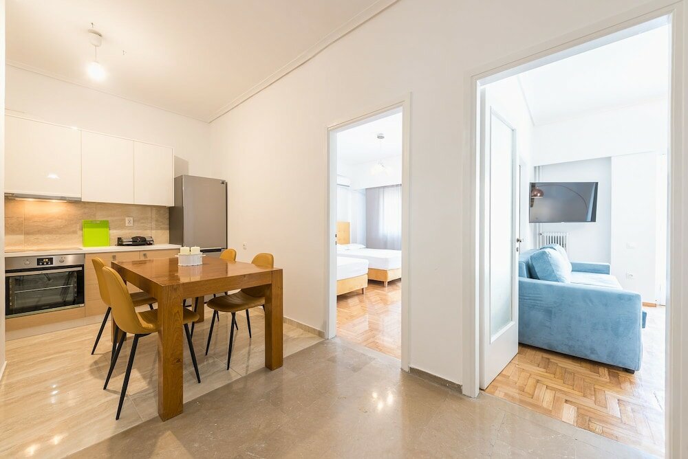 Фото Victoria Diamond Suites Apartments