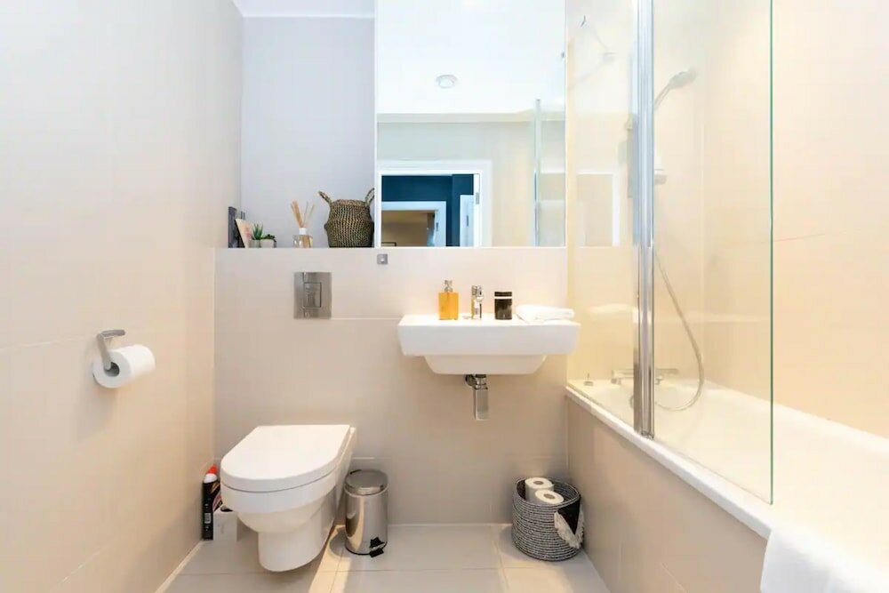 Фото Stylish & Luxurious 2 Bedroom Flat - Shoreditch