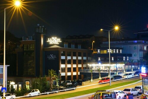 Гостиница Luxon Hotel Sakarya в Сердиване