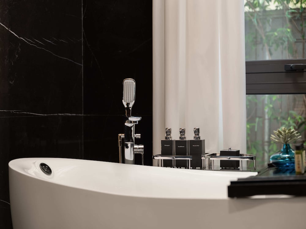 Фото Elegant Mansion 88