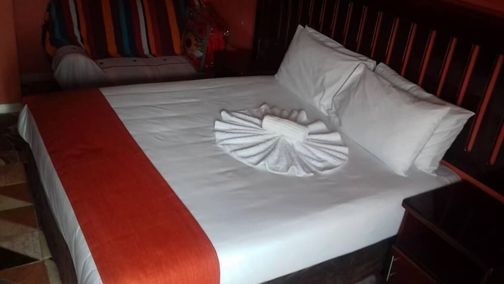 Фото Sweetberries Bed & Breakfast