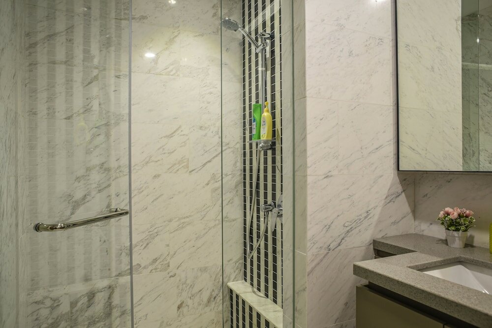 Фото Eaton Klcc Suites by Elite