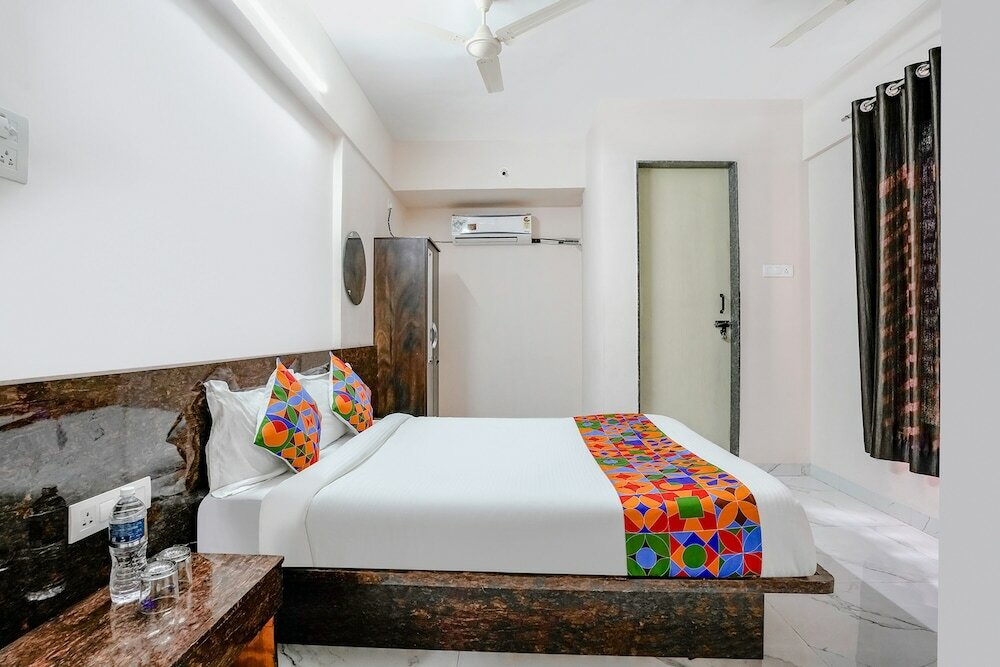 Фото Fabhotel Wakad Villa