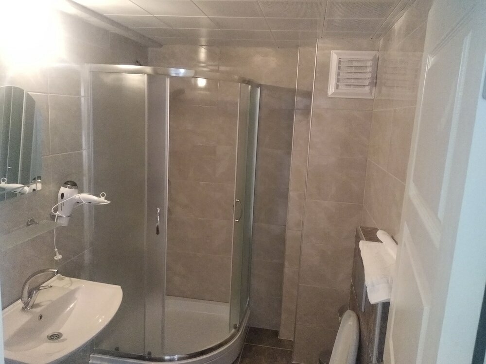 Фото 240657100882