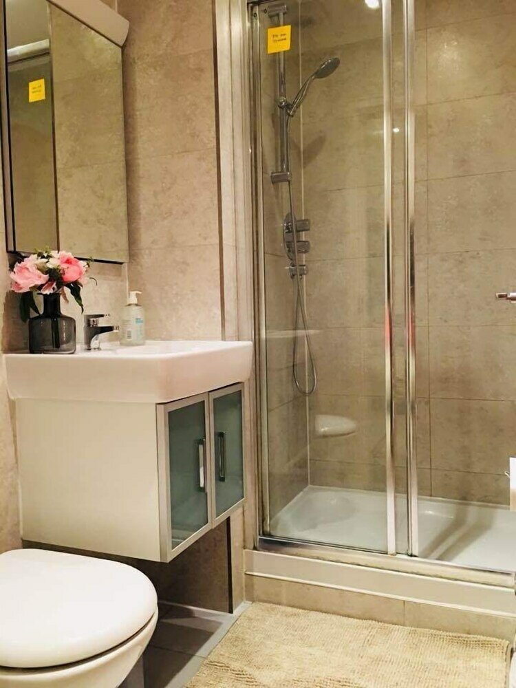 Фото 2bed 2bath Apartment In Kings Cross