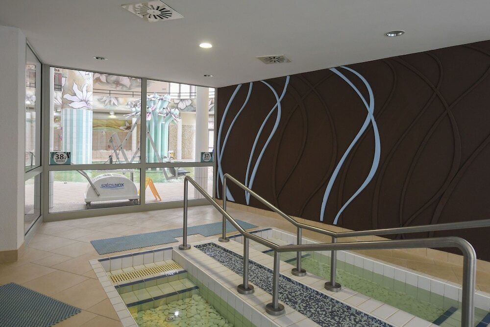 Фото Hunguest Hotel Sóstó