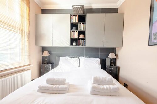 Гостиница Vintage Inspired Flat in Stoke Newington в Лондоне
