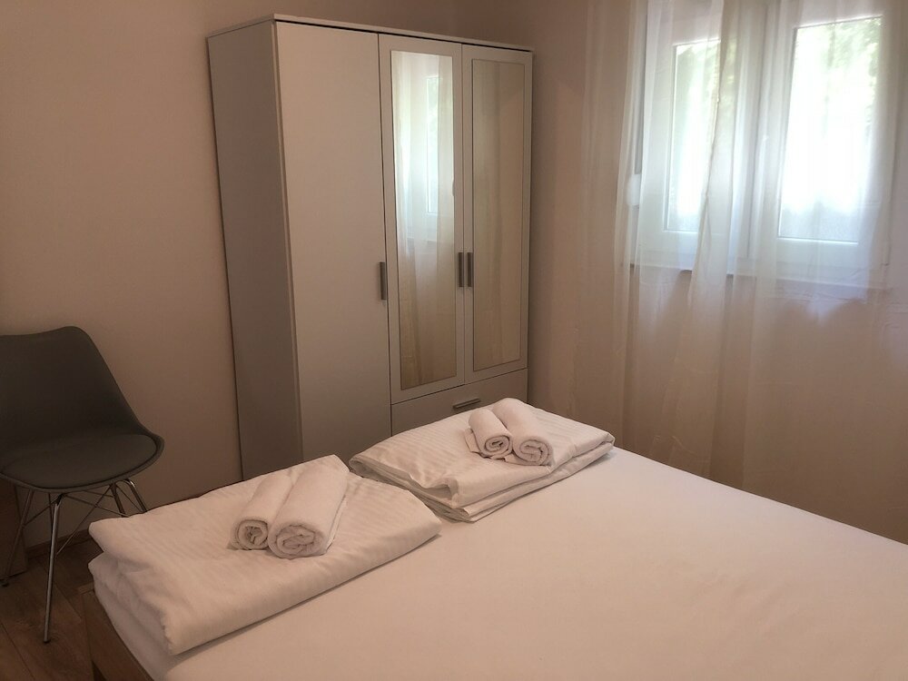 Фото Lovely holiday house Elenna