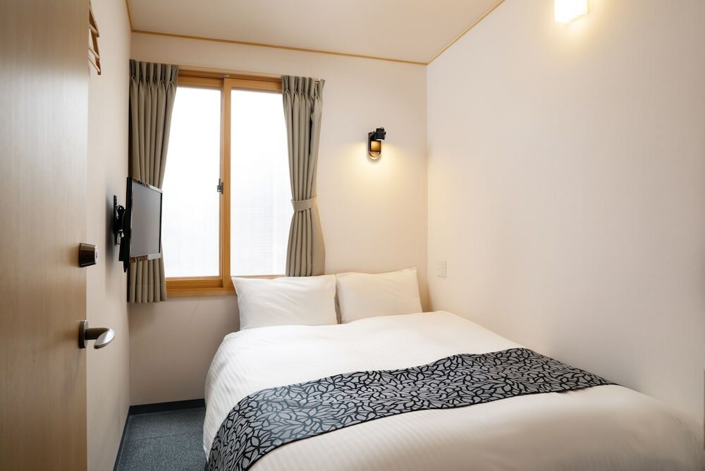 Фото Kanade Kyotoekimae