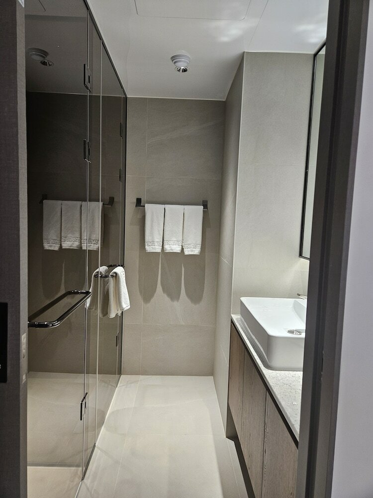 Фото Hotel the Designers Lyj Suite Yeoksam