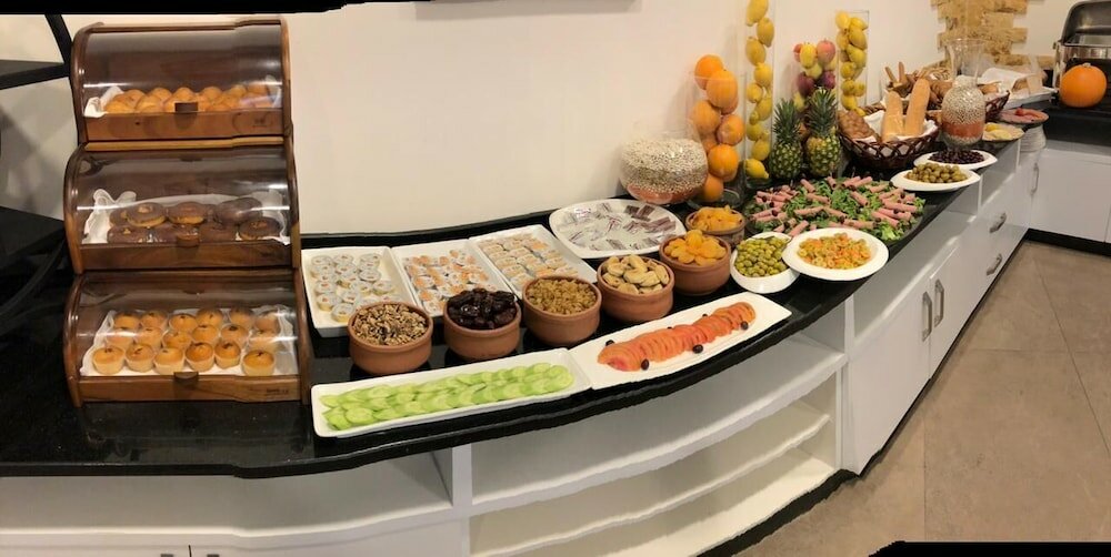 Фото Petra Canyon Hotel