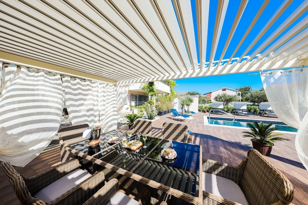 Фото Villa Olive Garden Apartments