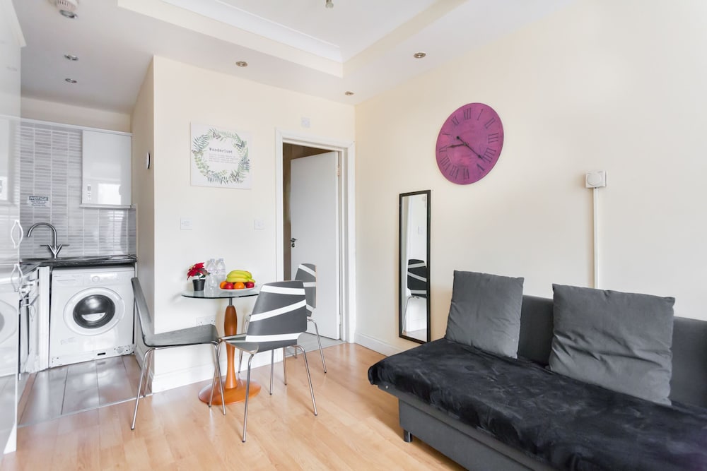 Фото Budget Apartment Next to Kings Cross - Eurostar