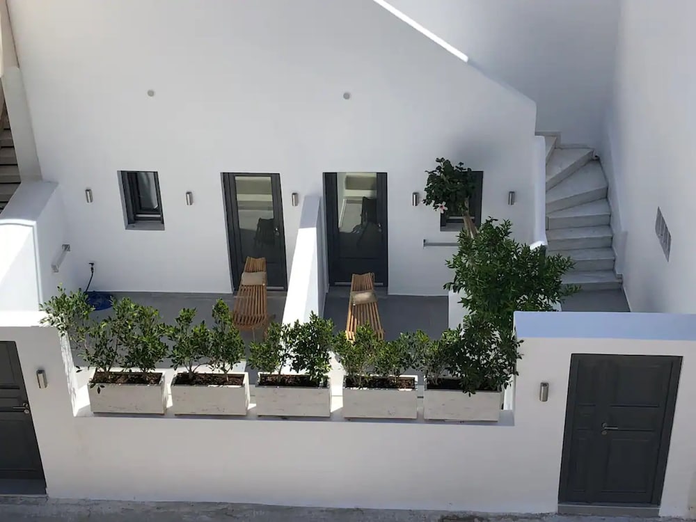 Фото Nostos Apartments Fira