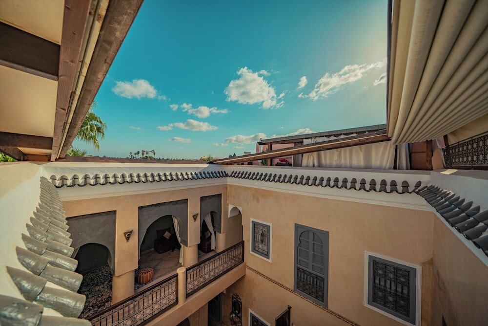 Фото Riad Azawan