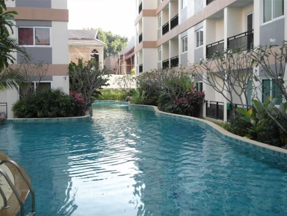 Фото Park Lane Residence in Floor 1 Room 112