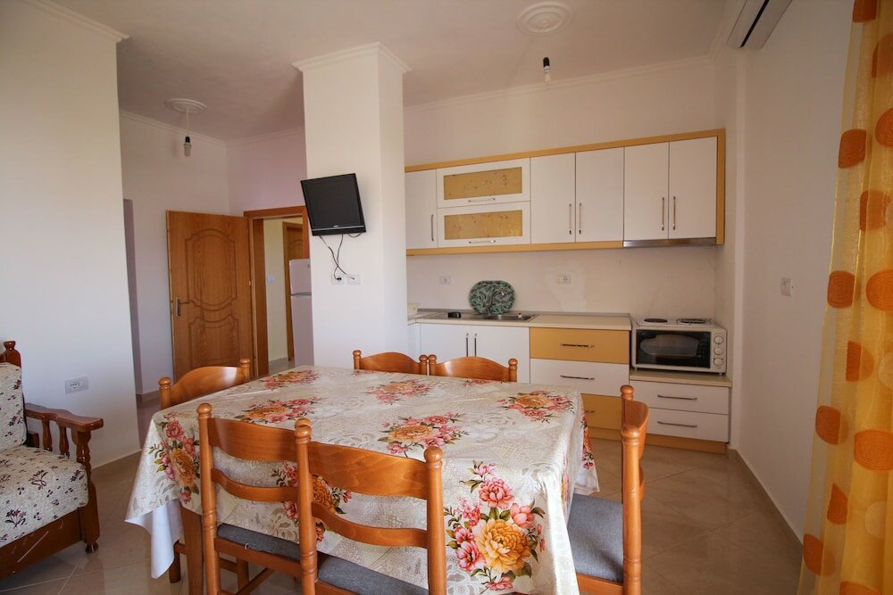 Фото Apartments Dine