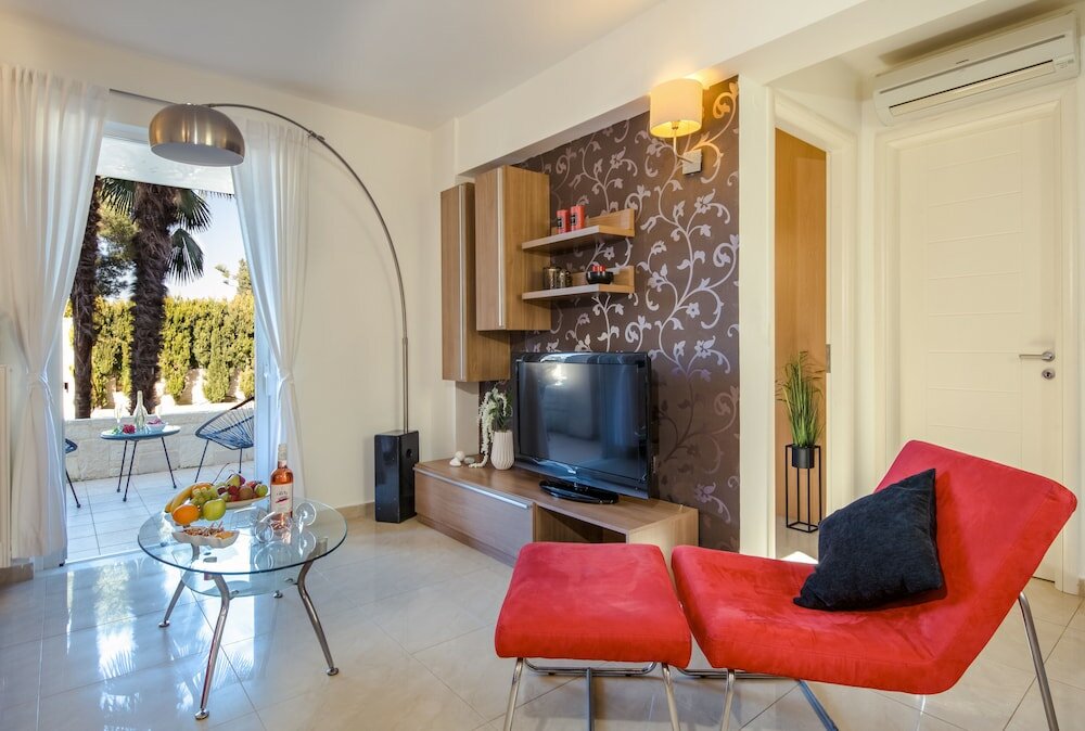 Фото Artdeco Luxury Suites