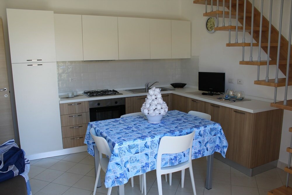 Фото Poseidon Swim & Restaurant Aparthotel