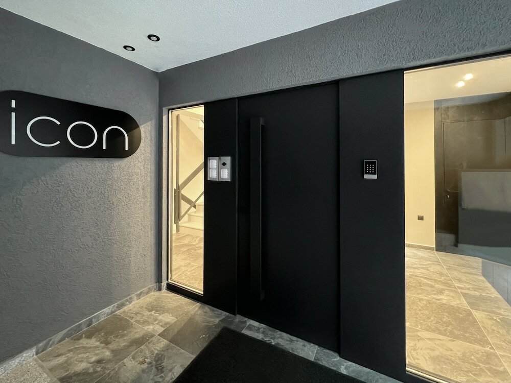 Фото Icon Urban Living