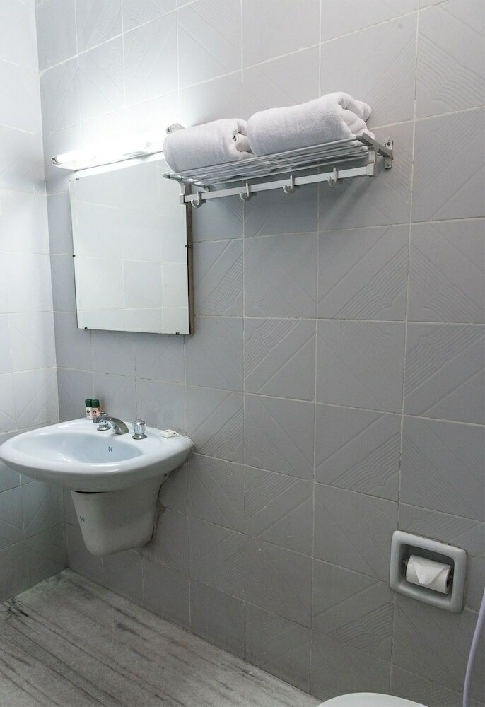 Фото Hotel Woodlands