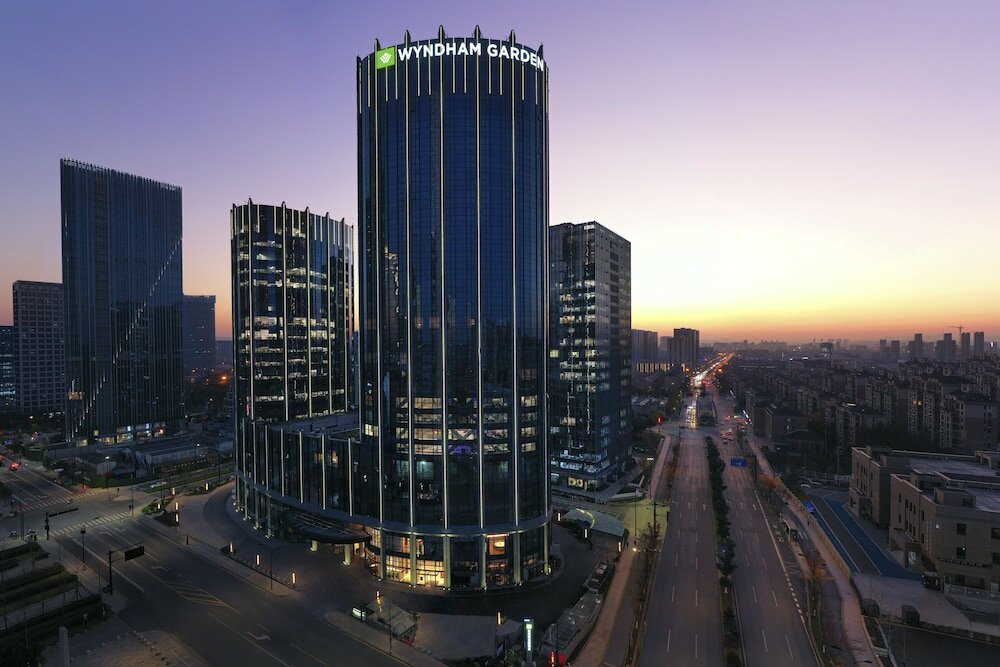 Фото Wyndham Garden Hangzhou Yuhang