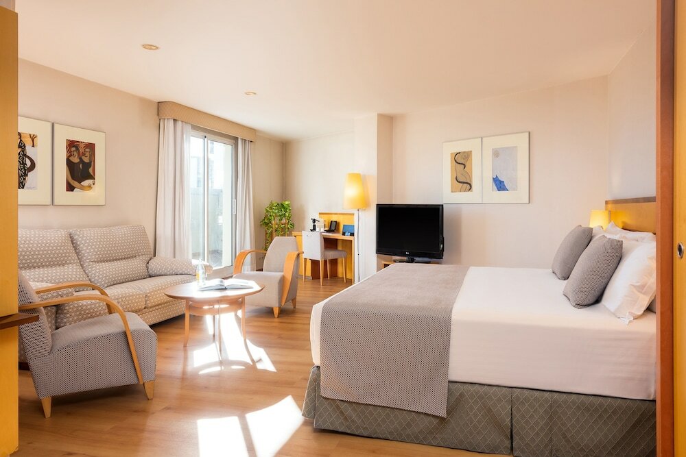 Фото Hotel Castellon Center Affiliated by Meliá