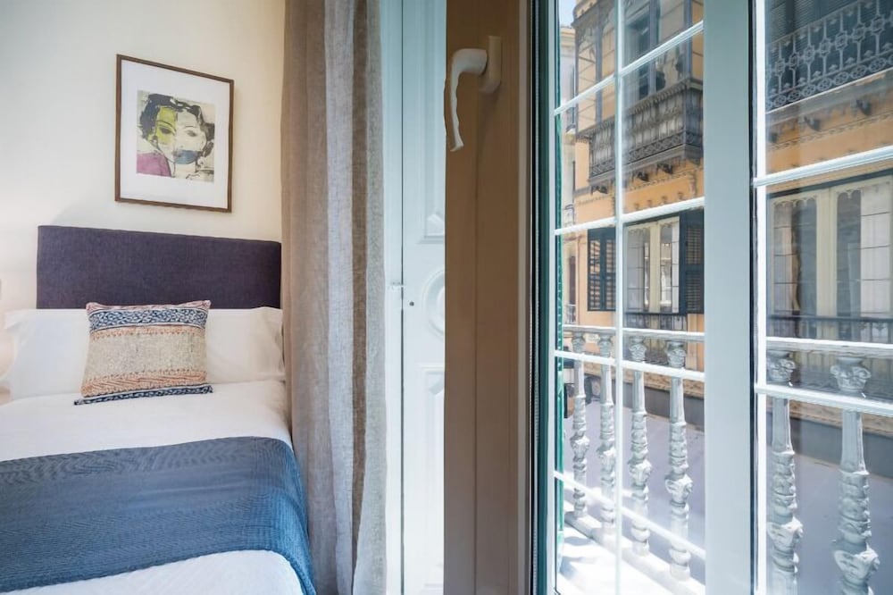 Фото Fresh Velazquez Apartments