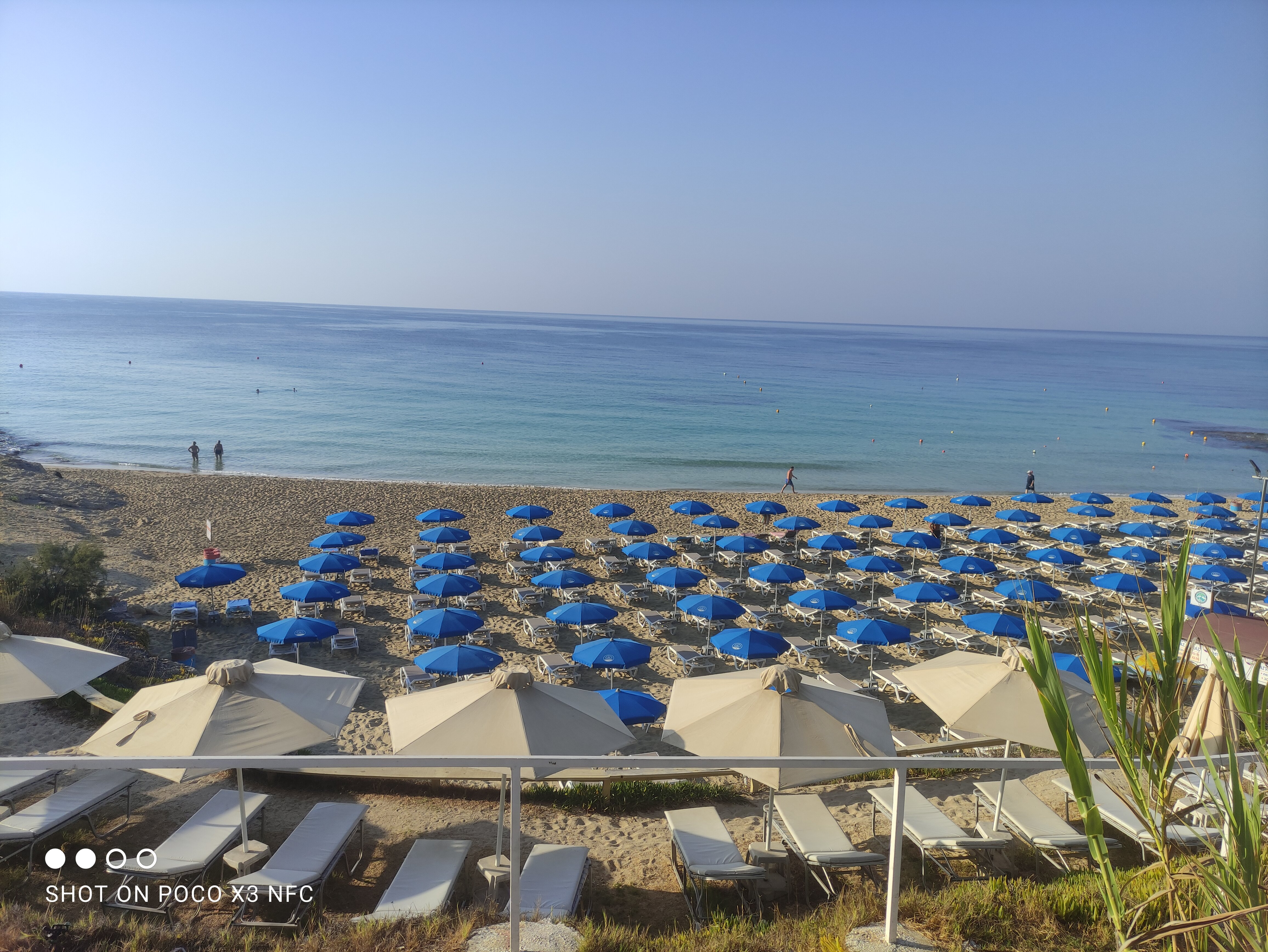 Фото Tofinis Hotel