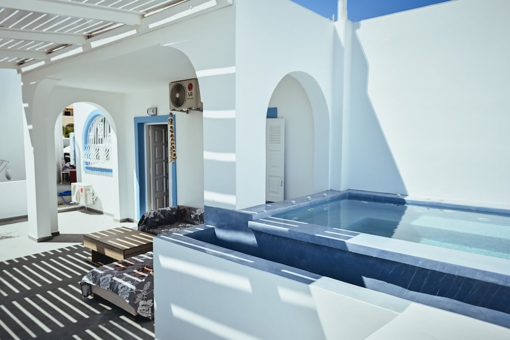 Фото Villa Kocis with Private Pool