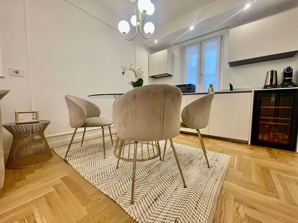 Фото Bellagio Luxury Suites Apartments