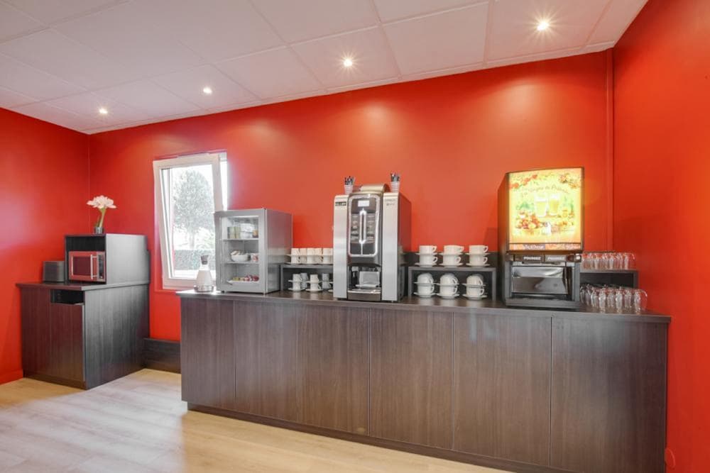 Фото Hotel Zenith Caen