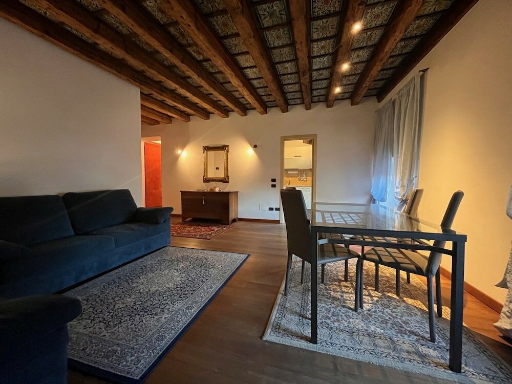 Фото Piazza Erbe Lodge