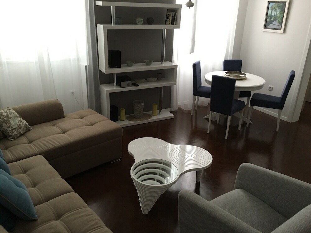 Фото Square 44 Apartment