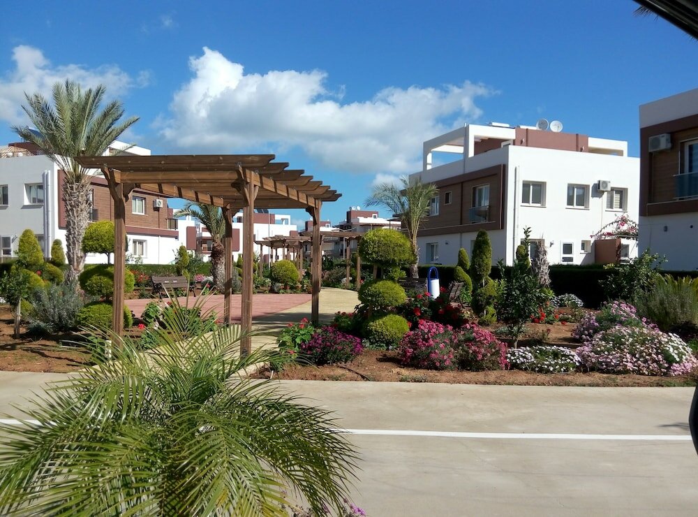 Фото Studio Apartment at Longbeach